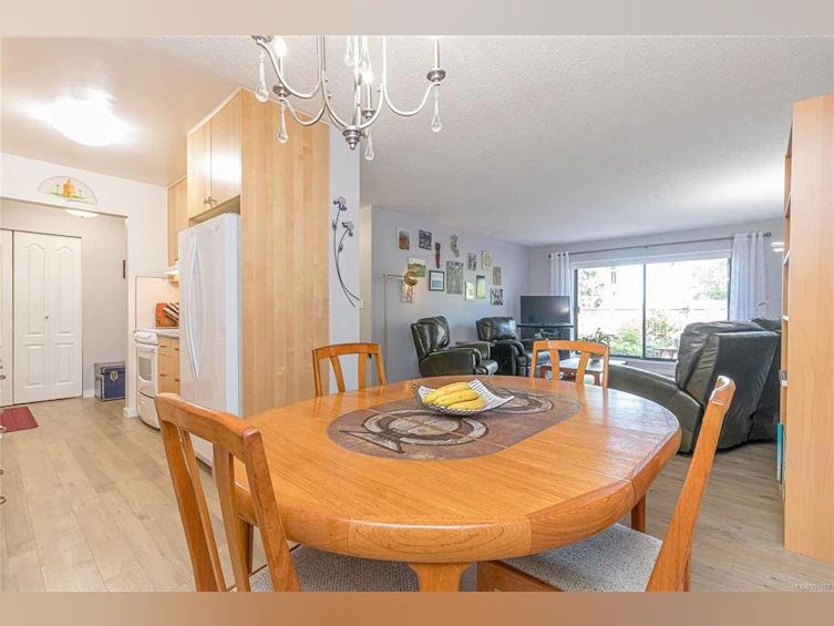 101-130 Sunningdale Road, Qualicum Beach, BC, V9K 1P9 - 3