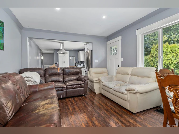 2307 Campbell River Road, Campbell River, BC, V9W 4N9 - 5