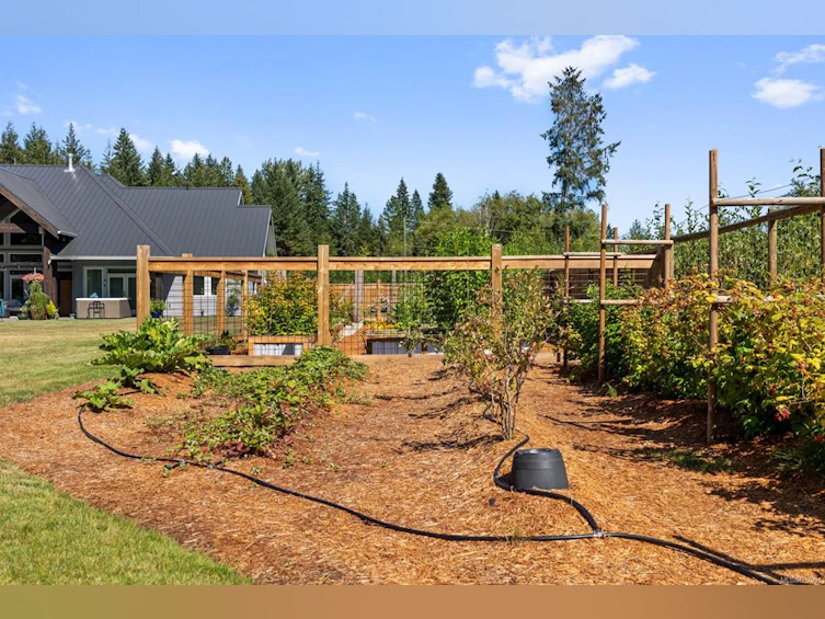 8757/8761 Oyster River Way, Black Creek, BC, V9J 1K5 - 68