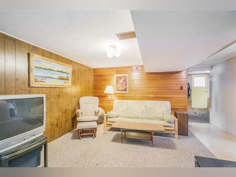 631 Hawkins Street, Nanaimo, BC, V9S 2V5 - 30