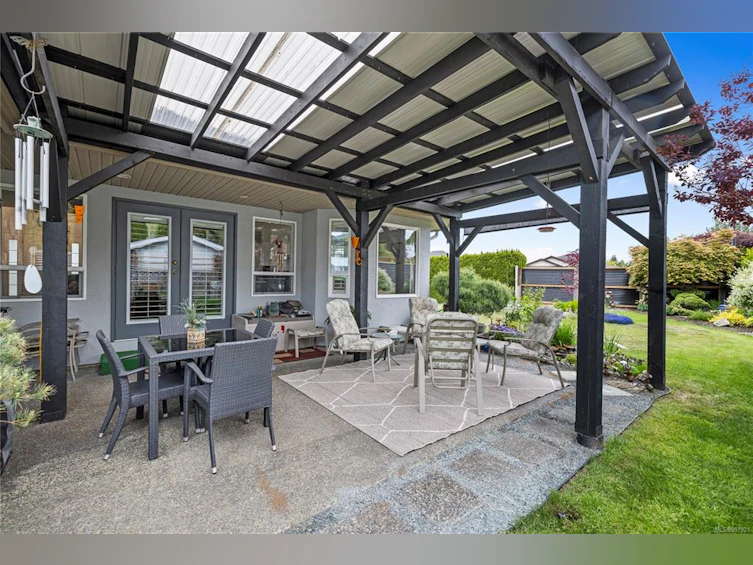 1084 Aery View Way, French Creek, BC, V9P 2N9 - 10