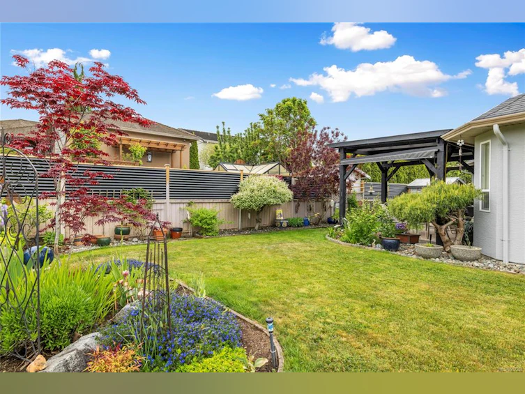 1084 Aery View Way, French Creek, BC, V9P 2N9 - 15