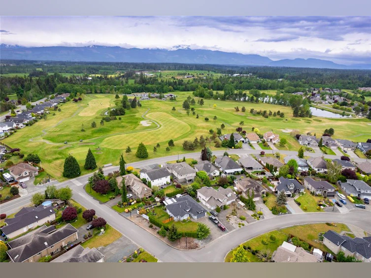 1084 Aery View Way, French Creek, BC, V9P 2N9 - 40