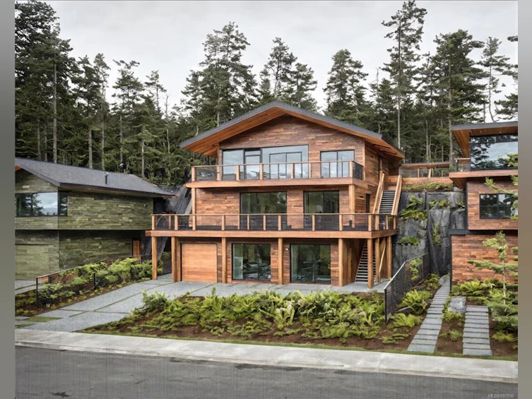 238 First Street, Tofino, BC, V0R 2Z0 - 5