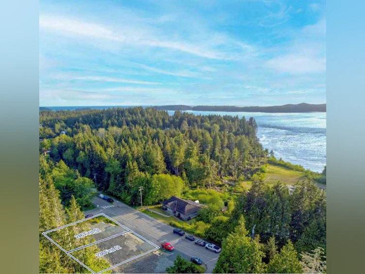 246 First Street, Tofino, BC, V0R 2Z0 - 2