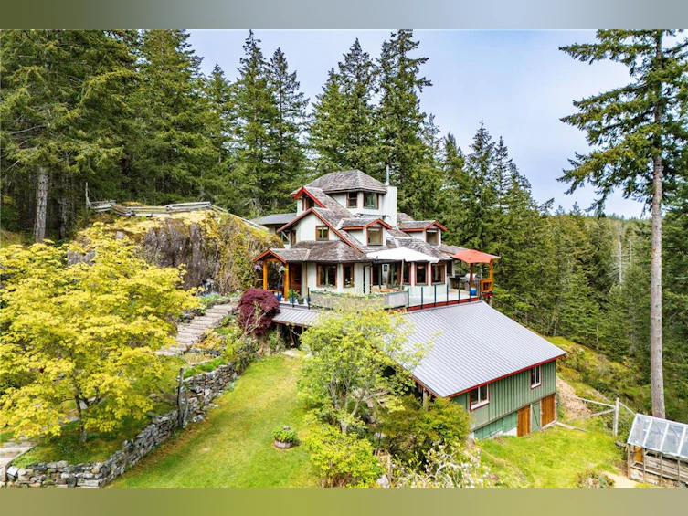1821 Hyacinthe Bay Road, Quadra Island, BC, V0P 1H0 - 4