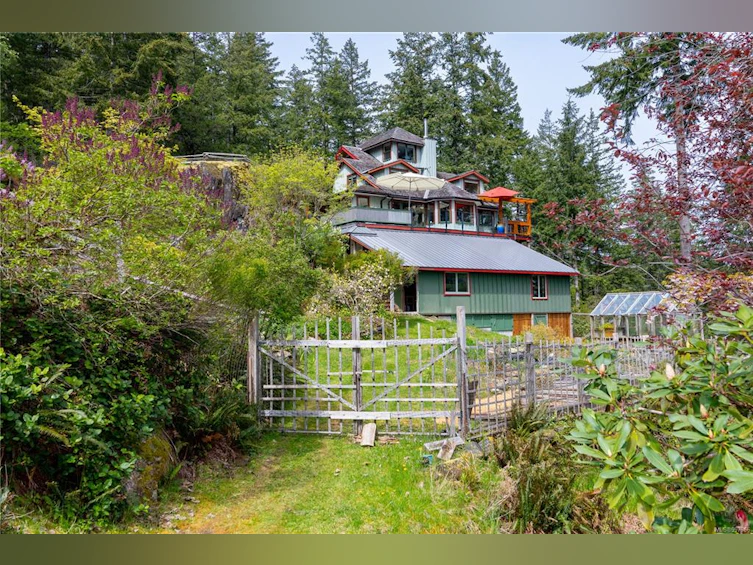 1821 Hyacinthe Bay Road, Quadra Island, BC, V0P 1H0 - 81