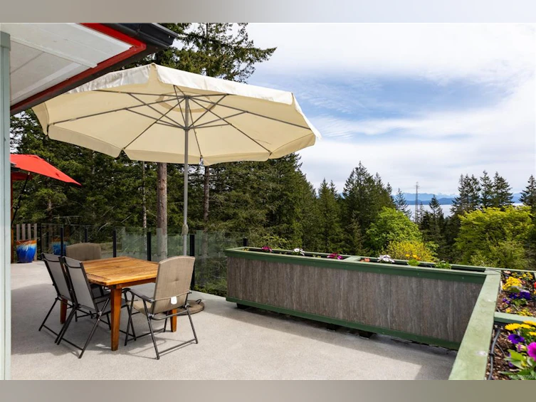 1821 Hyacinthe Bay Road, Quadra Island, BC, V0P 1H0 - 41