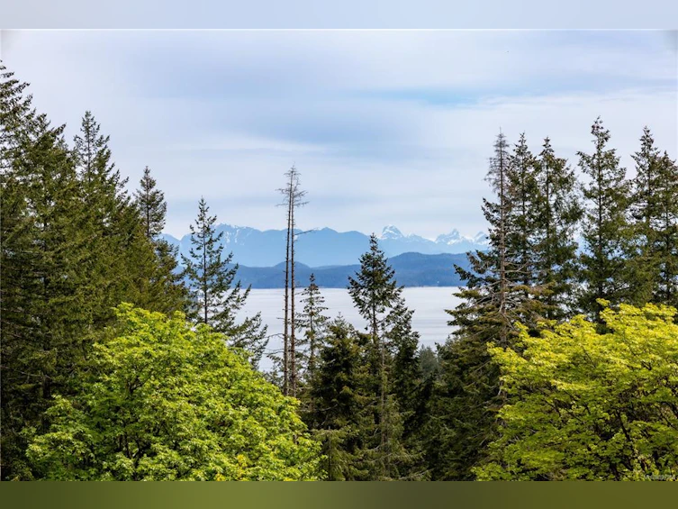 1821 Hyacinthe Bay Road, Quadra Island, BC, V0P 1H0 - 42