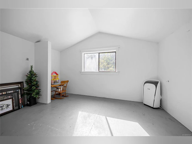 4299 Entrance Avenue, Ladysmith, BC, V9G 1M8 - 73