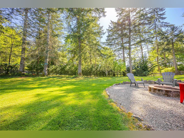 4299 Entrance Avenue, Ladysmith, BC, V9G 1M8 - 11