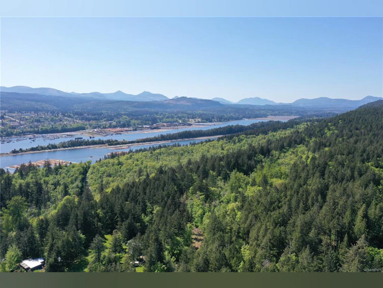 4299 Entrance Avenue, Ladysmith, BC, V9G 1M8 - 83