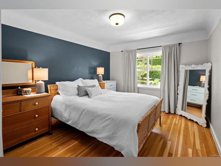 710 Cowper Street, Saanich, BC, V9A 2E9 - 12