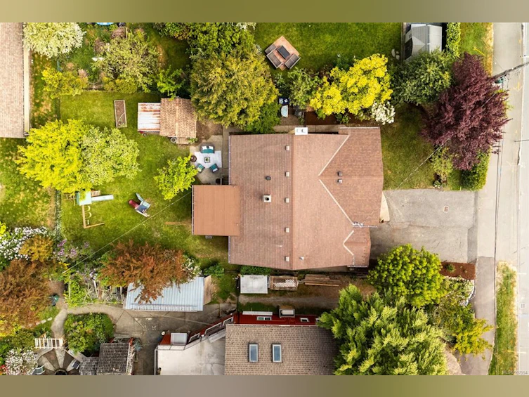 710 Cowper Street, Saanich, BC, V9A 2E9 - 30