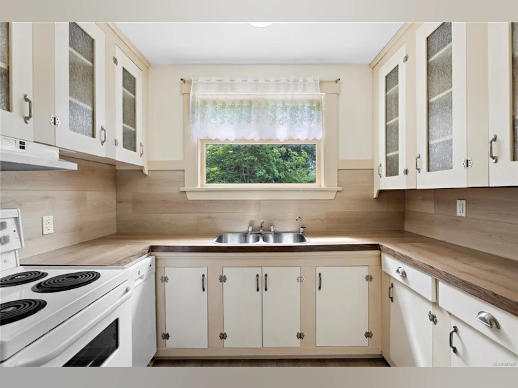 1024 Little Mountain Road, Errington, BC, V9P 2C3 - 29