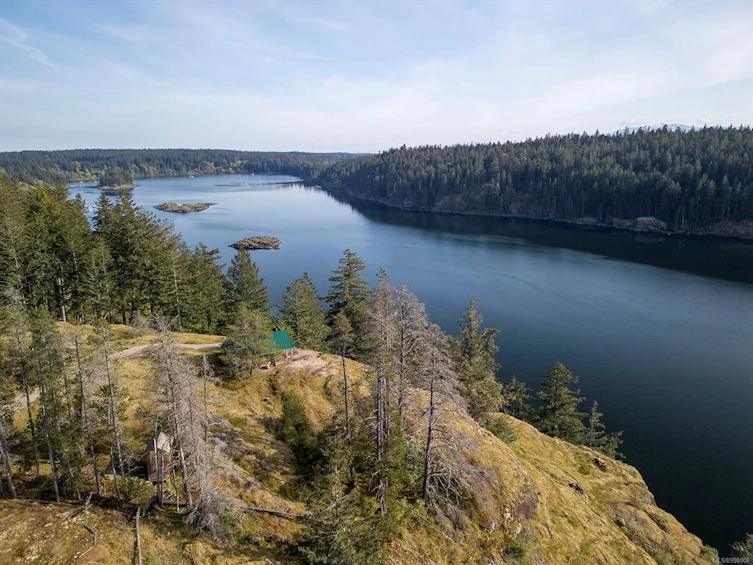 875 Gowlland Harbour Road, Quadra Island, BC, V0P 0A7 - 2