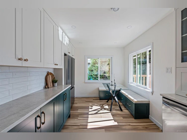 2957 Austin Avenue, Saanich, BC, V9A 2K9 - 4