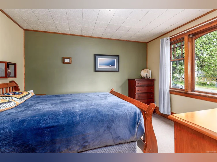 2757 Windermere Avenue, Cumberland, BC, V0R 1S0 - 14