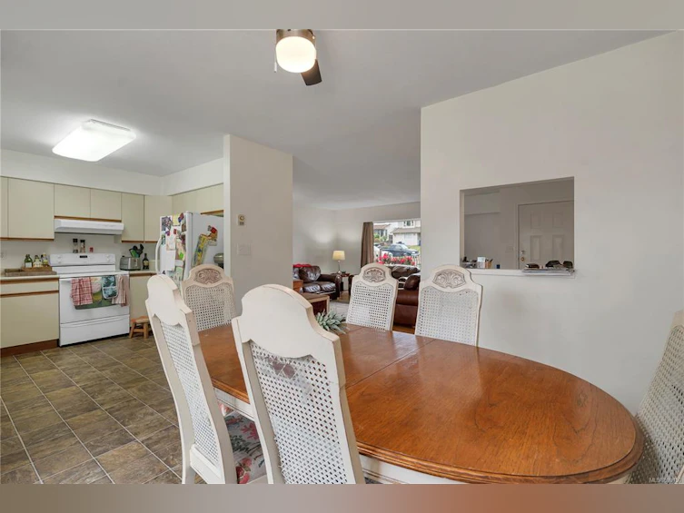 885 Kit Crescent, Campbell River, BC, V9H 1P7 - 9