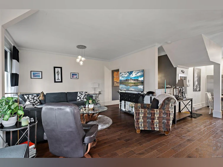 2527 Scott Street, Victoria, BC, V8R 4H8 - 14