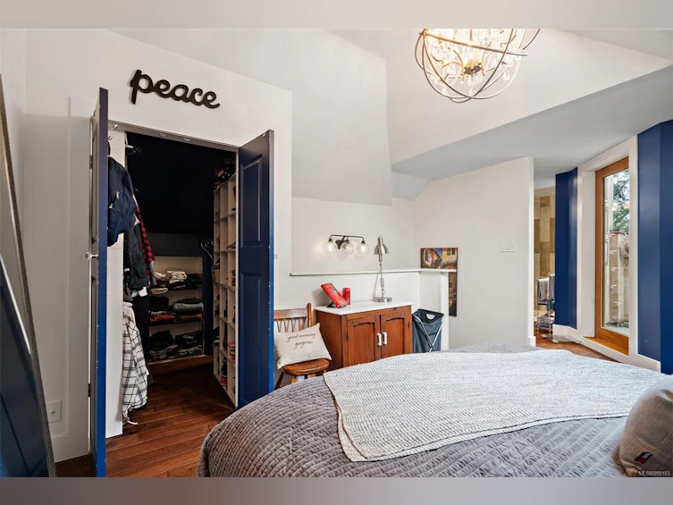 2527 Scott Street, Victoria, BC, V8R 4H8 - 16