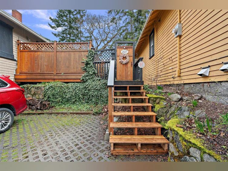 2527 Scott Street, Victoria, BC, V8R 4H8 - 26