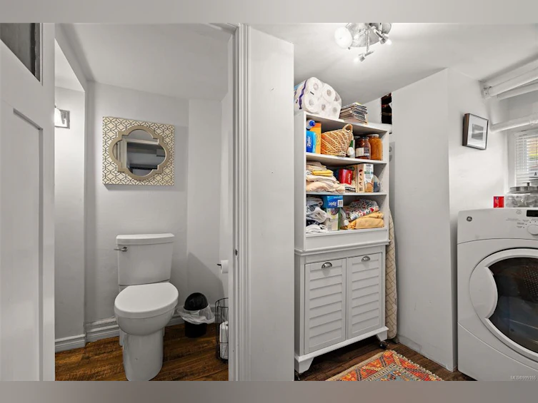 2527 Scott Street, Victoria, BC, V8R 4H8 - 21