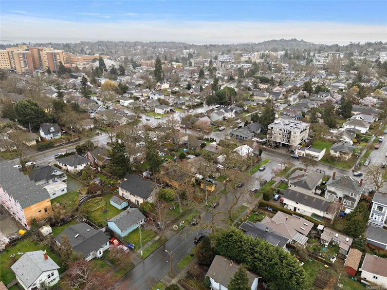 2527 Scott Street, Victoria, BC, V8R 4H8 - 30