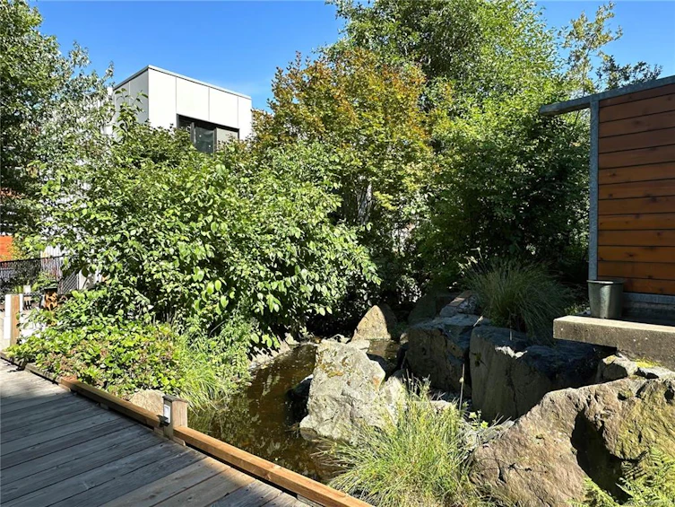 305-399 Tyee Road, Victoria, BC, V9A 0A8 - 32