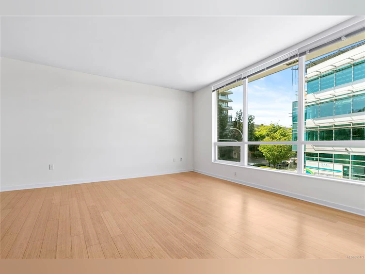 305-399 Tyee Road, Victoria, BC, V9A 0A8 - 8