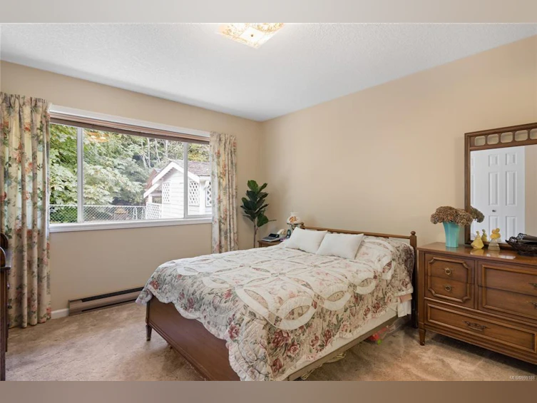591 Moresby Avenue, Qualicum Beach, BC, V9K 1J6 - 23
