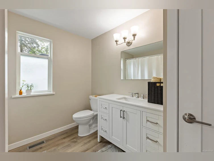 3671 Thomson Road, Courtenay, BC, V9N 9T5 - 31
