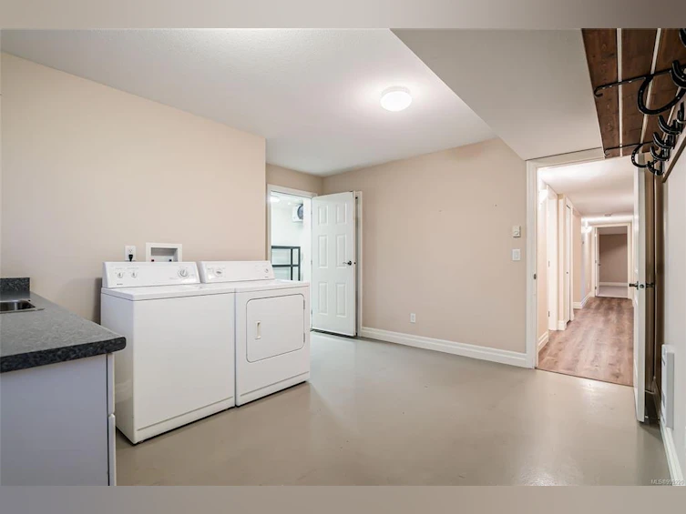 1950 Northwest Bay Road, Nanoose, BC, V9P 9C5 - 35