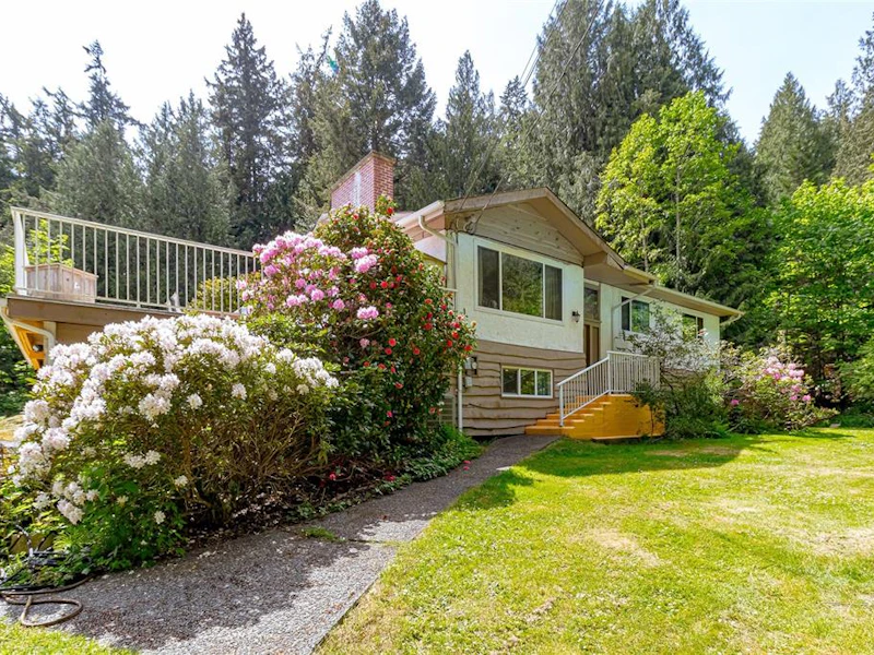 4720 Eales Road, Metchosin BC V9C 4E1