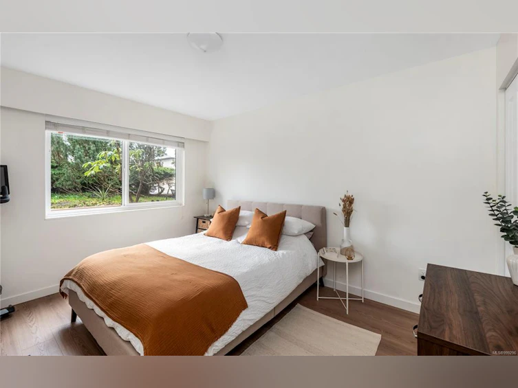 105-1035 Mcclure Street, Victoria, BC, V8V 3G1 - 14