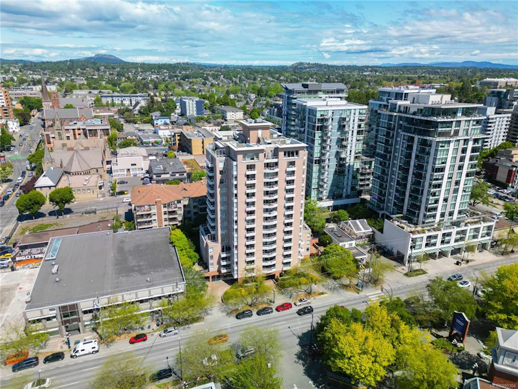 707-930 Yates Street, Victoria, BC, V8V 4Z2 - 18