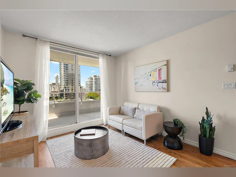 707-930 Yates Street, Victoria, BC, V8V 4Z2 - 4