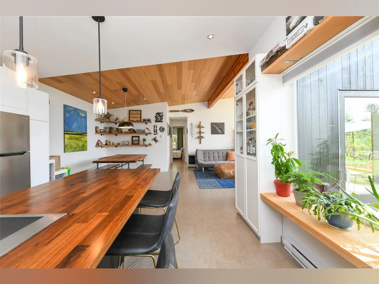 4131 Pinecrest Road, Denman Island, BC, V0R 1T0 - 17