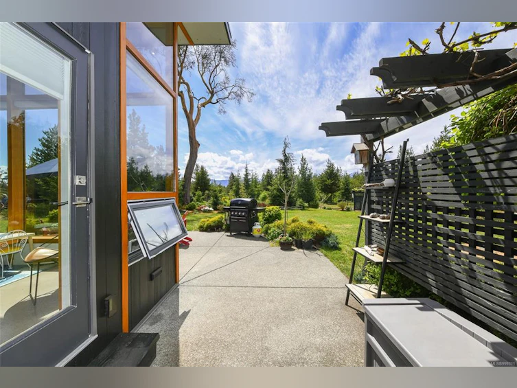 4131 Pinecrest Road, Denman Island, BC, V0R 1T0 - 51