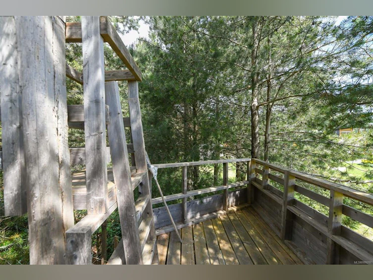 4131 Pinecrest Road, Denman Island, BC, V0R 1T0 - 71