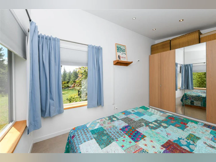 4131 Pinecrest Road, Denman Island, BC, V0R 1T0 - 39
