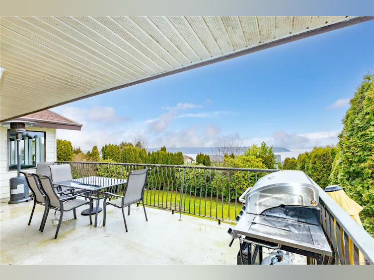 605 S Murphy Street, Campbell River, BC, V9W 6G1 - 14