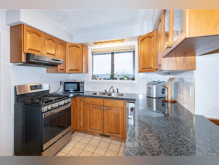 605 S Murphy Street, Campbell River, BC, V9W 6G1 - 9