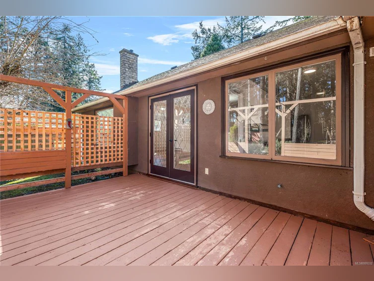 4815 Cordova Bay Road, Saanich, BC, V8Y 2J8 - 26
