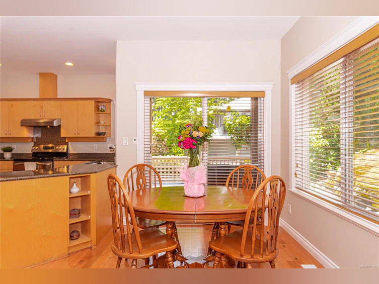 5300 Mynabird Lane, Saanich, BC, V8Y 3H6 - 15