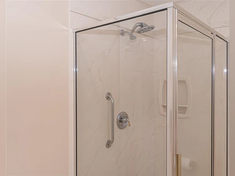 5300 Mynabird Lane, Saanich, BC, V8Y 3H6 - 33