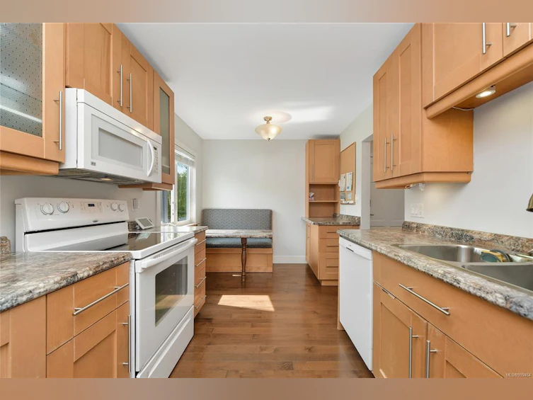 1-118 Michigan Street, Victoria, BC, V8V 1R1 - 6