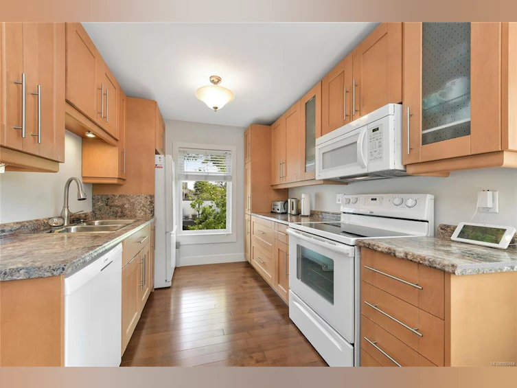 1-118 Michigan Street, Victoria, BC, V8V 1R1 - 5