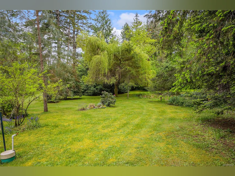 2953 Ravenhill Road, Nanaimo, BC, V9X 1N7 - 23