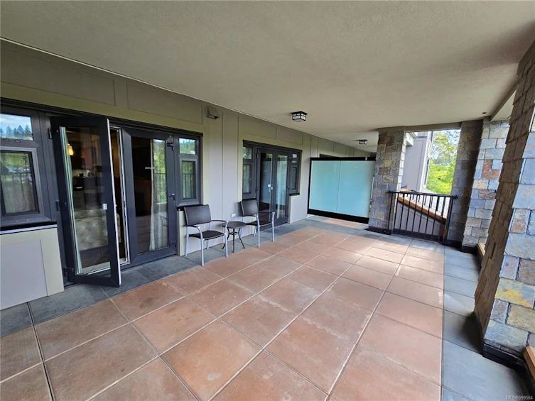 236/238 C-1999 Country Club Way, Langford, BC, V9B 6R3 - 47